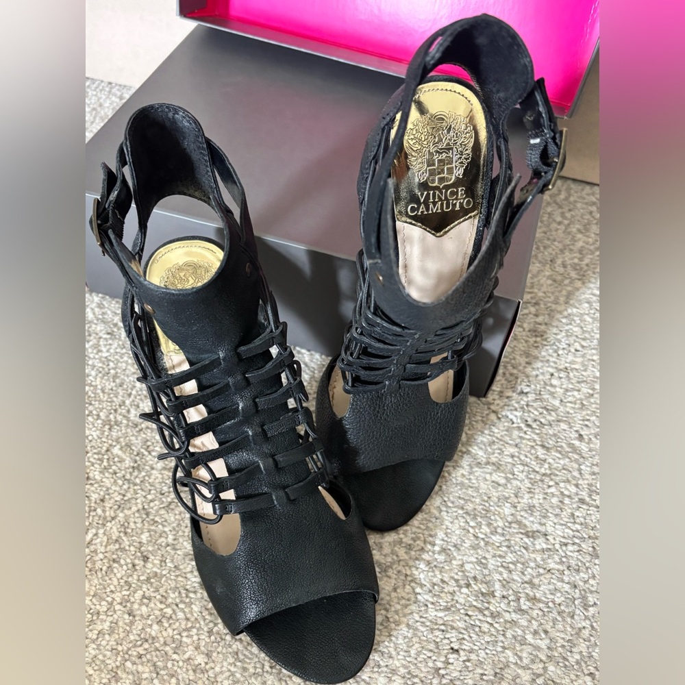 Vince Camuto Charcoal Gift Box